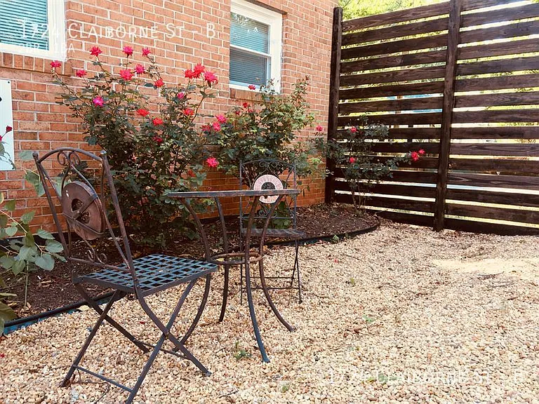 1724 Claiborne St #B — Photo 7