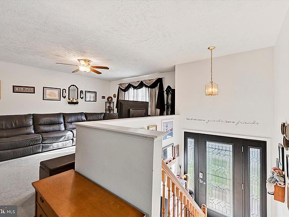 5th image of 1512 Lochaber Ct