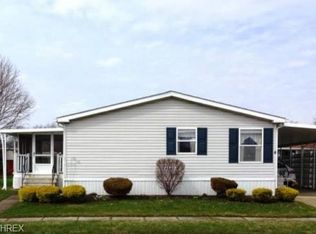 4 Tympani Trl, Olmsted Falls, OH 44138