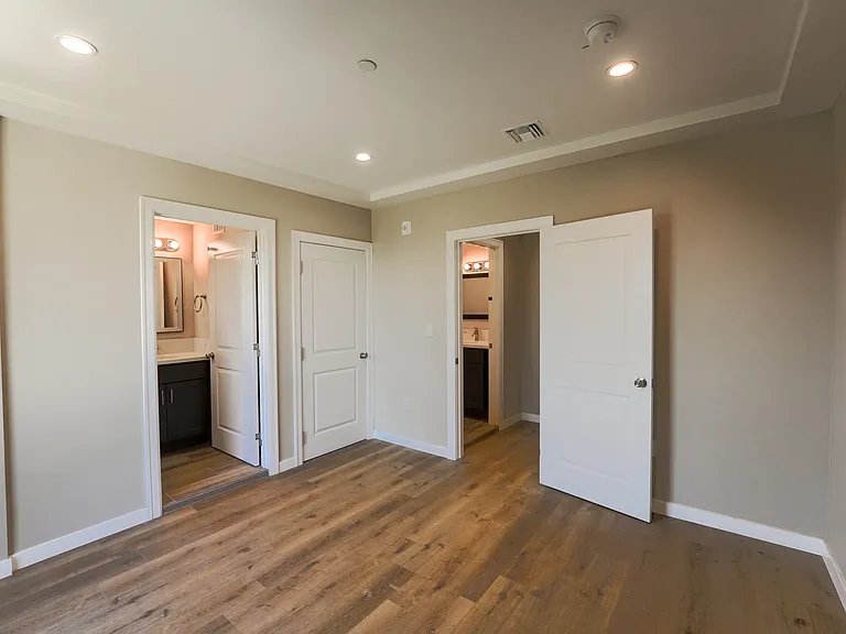 8837 Burnet Ave #102 — Photo 8