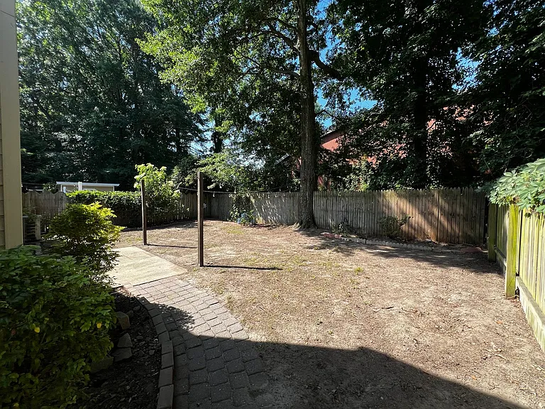 1594 Hummingbird Ln — Photo 27