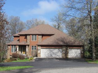 2217 Chelmsford Ln, Saint Cloud, MN 56301