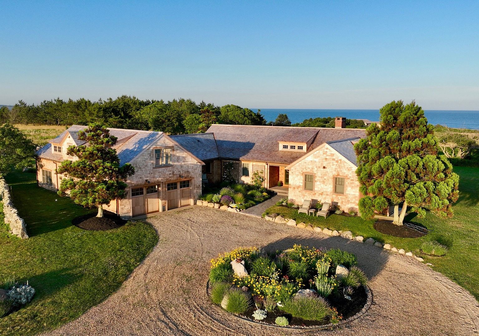 18 Spruce Gate Rd, Chilmark, MA 02535 MLS 40560 Zillow