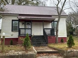 184 Poplar St, Griffin, GA 30223