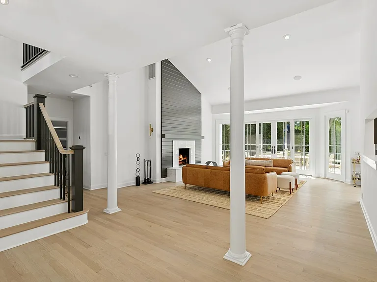 412 Millstone Rd — Photo 11