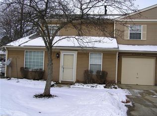 14 Firebush Ln, Northfield, OH 44067