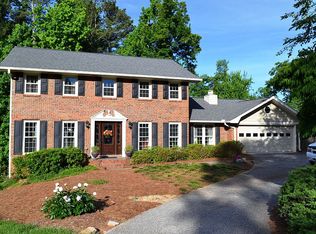 5560 N Peachtree Rd, Dunwoody, GA 30338