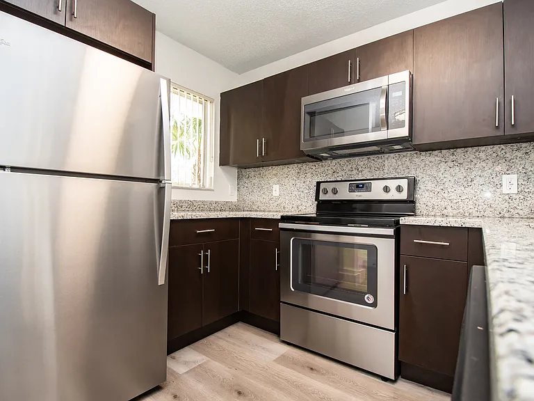 B2- Model Unit (2bd 2bth)