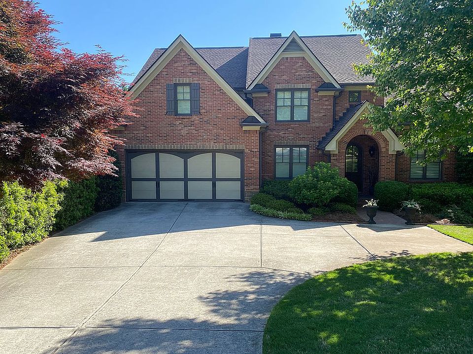 1st image of 324 Vinings Walk NW