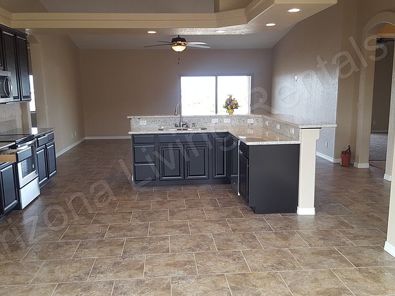 2nd image of 3641 Texoma Dr