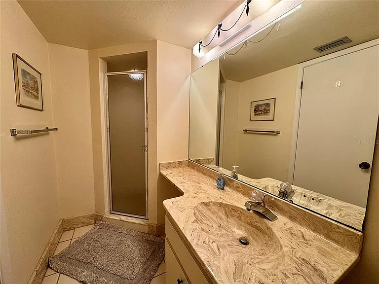 5400 34th St W #12H — Photo 29