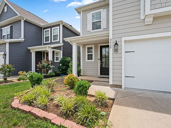 3rd image of 3527 Desinda Dr