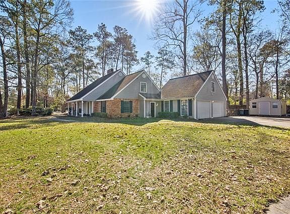 3rd image of 100 Pineland Dr