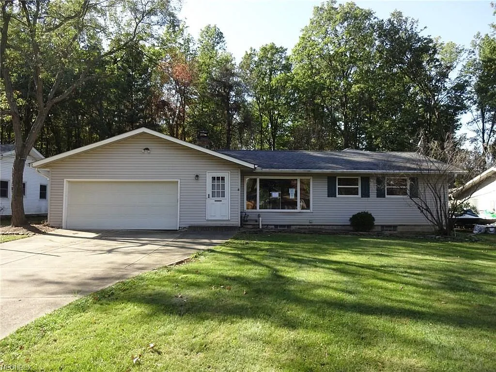 10208 Fairtree Dr photo 1