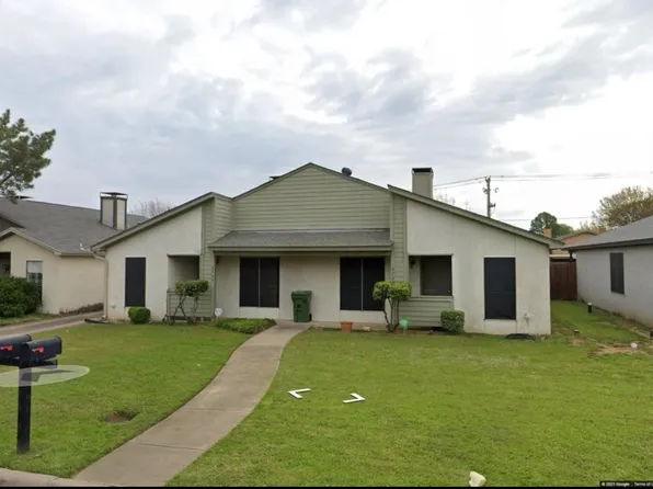 2723 Parkchester Dr, Arlington, TX 76015
