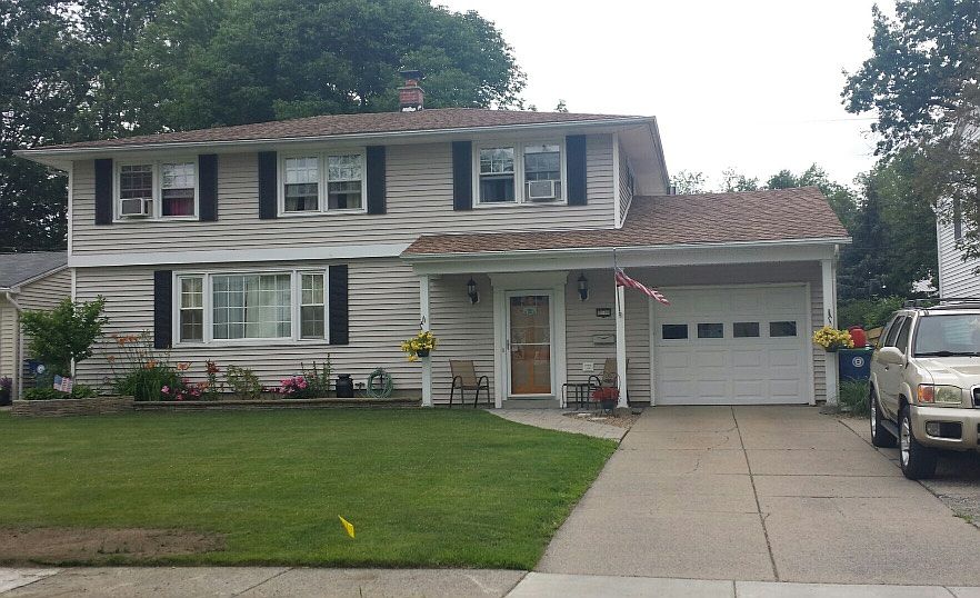 1st image of 50 Sweetwood Dr