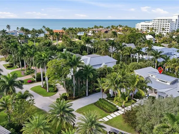 185 North Lake DR, NAPLES, FL 34102