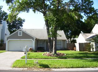 605 Weathervane Ct, Brandon, FL 33511