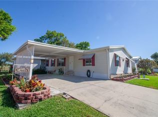 3322 Manatee Rd, Tavares, FL 32778