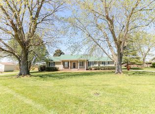 5457 Dixon Rd, Orlinda, TN 37141