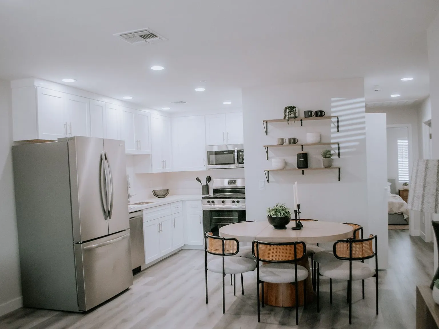 Beautifully Designed 3-bedroom 2-bathroom Home — Photo 1