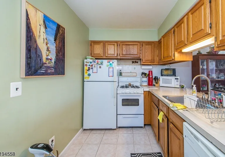 6 Steamboat Dr #11 — Photo 3