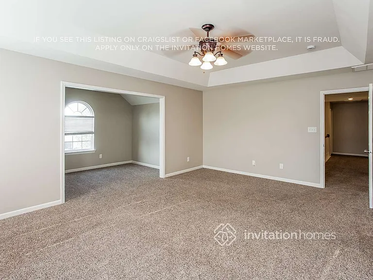 122 Elgin Ln — Photo 7