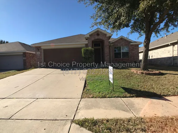 13213 Fencerow Rd, Fort Worth, TX 76244