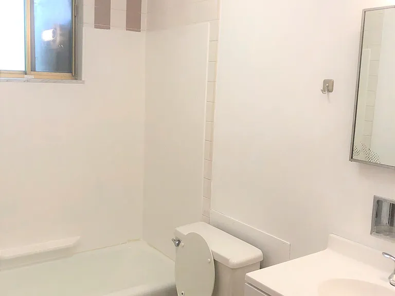 6350 Forward Ave #25 — Photo 14