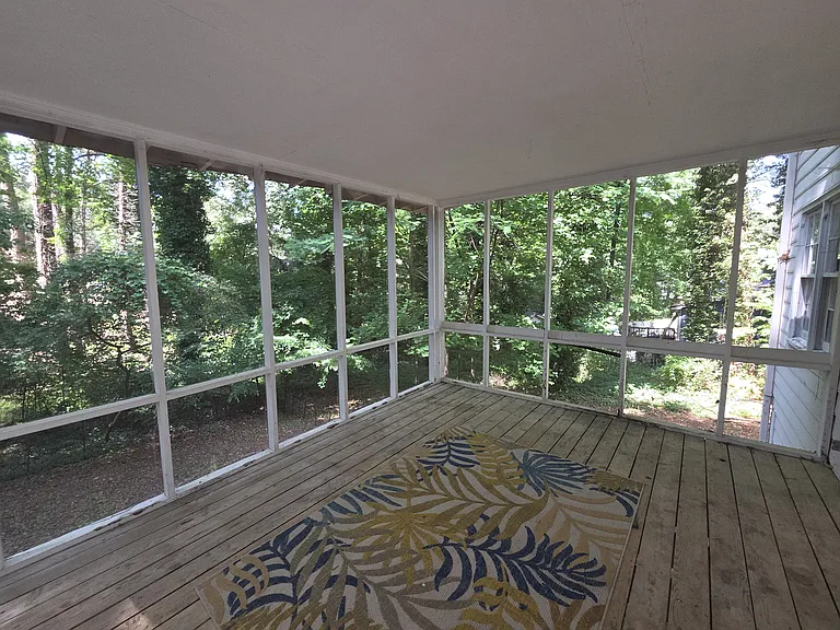 2902 Jordan Forest Trl — Photo 12