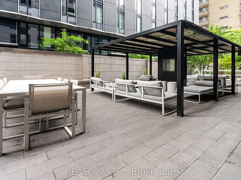 45 Charles St E #1808 — Photo 41