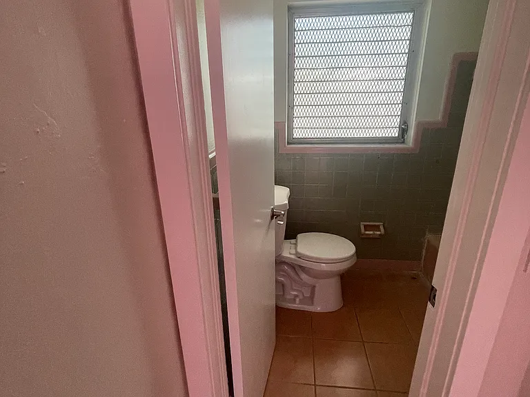4465 W Flagler St #1 — Photo 8