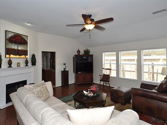 3rd image of 20603 White Berry Ct