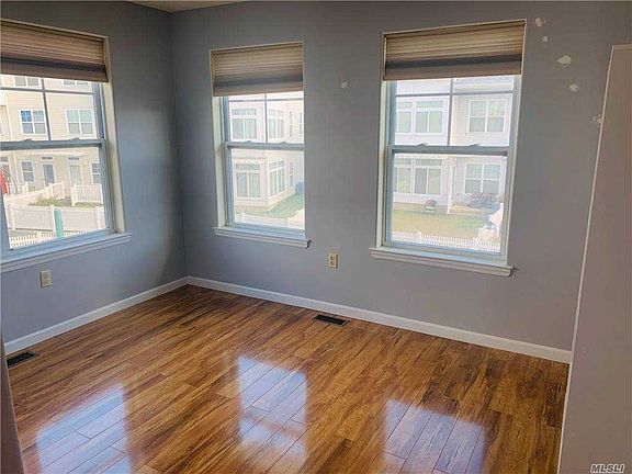 5th image of 176 Beach 73rd St #1