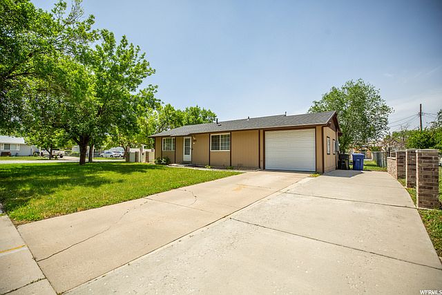 1st image of 1403 N Eyrie Dr