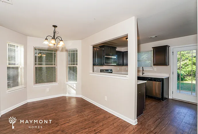 1110 Jury Ct — Photo 7