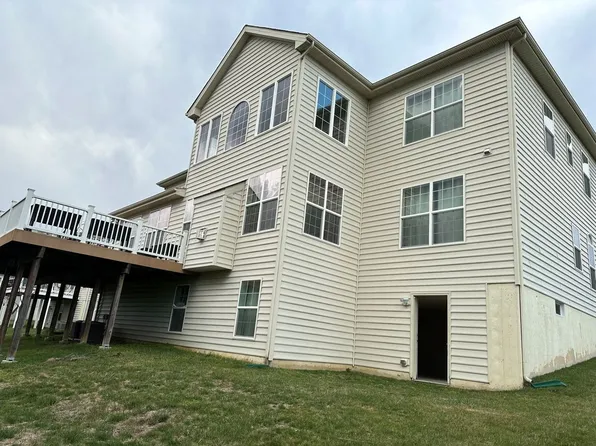 605 Sunflower Cir, Hockessin, DE 19707