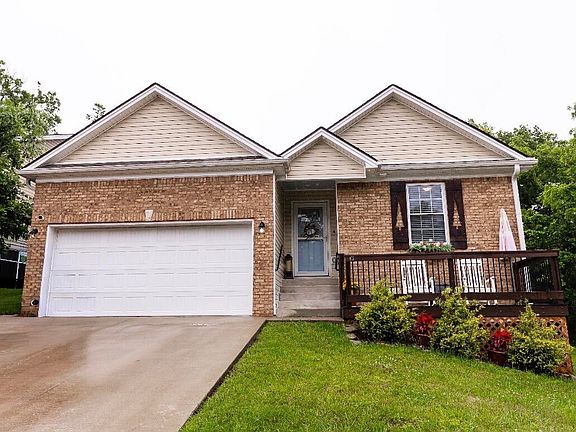 2nd image of 117 Kendallwood Dr