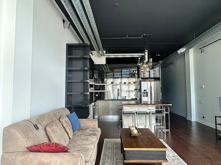 43 Hanna Ave #708 — Photo 10