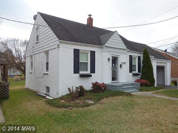 4th image of 17407 Wolford Ave