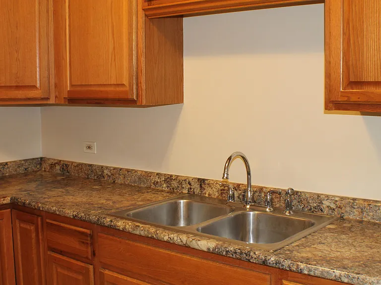 741 Walnut St — Photo 7