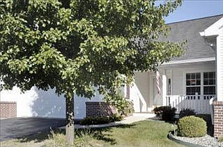 2nd image of 117 Eastman Ct