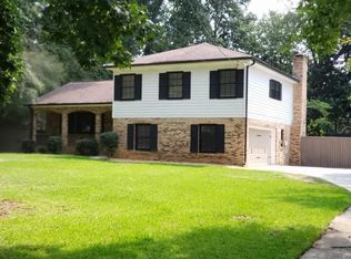 5649 Roberts Dr, Atlanta, GA 30338