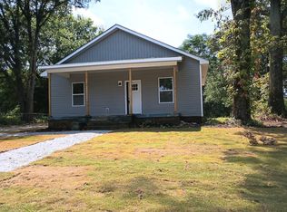 6 Circle St, La France, SC 29670