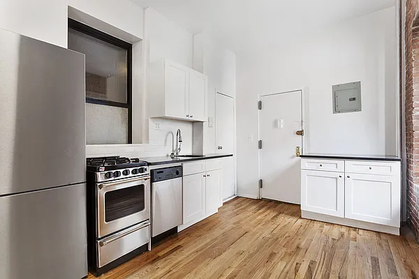 Rented by Compass | media 8