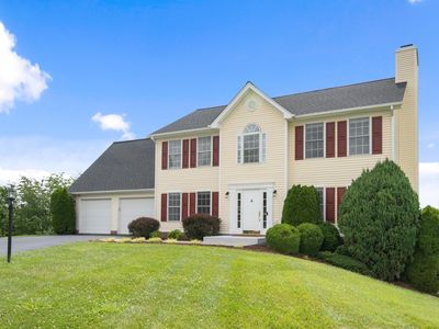 180 Sapphire Ave, Christiansburg, VA, 24073