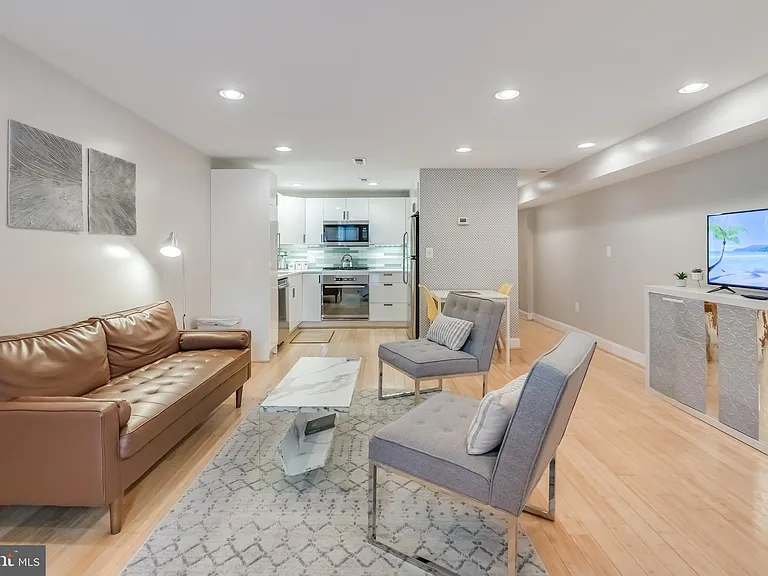 26 T St NE #A — Photo 1