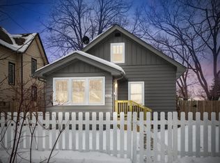 4005 Perry Ave N, Robbinsdale, MN 55422