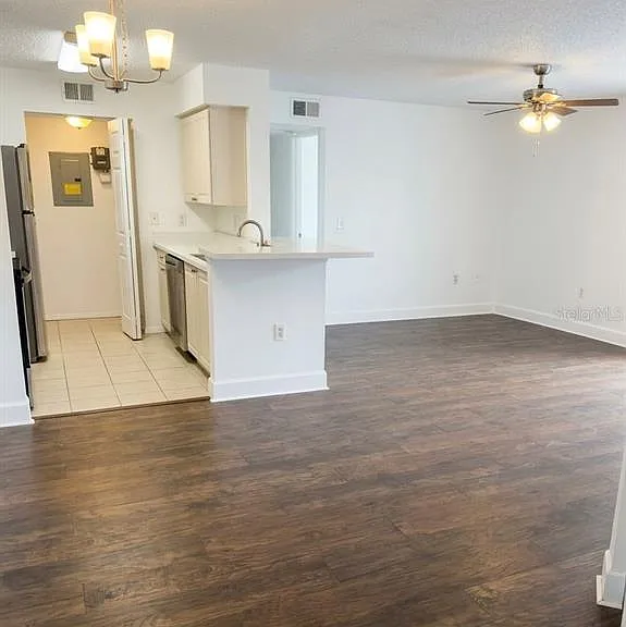 1218 Bermuda Lakes Ln #203 — Photo 5