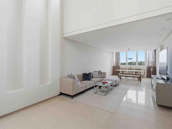 2nd image of Murano Luxury Apartments 1 PALMA REAL AVE #4A6